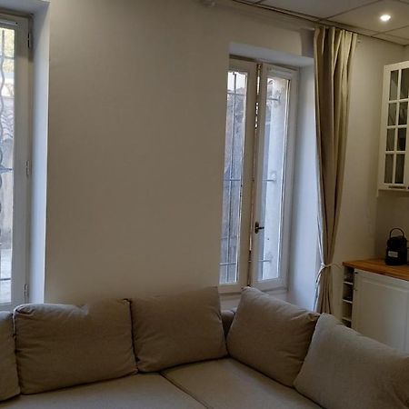 Studio Neuf Climatisé tout équipé #3 Tolone Esterno foto